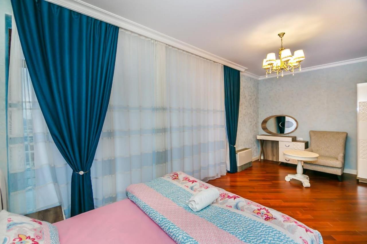 Lux Family Apartment In City Center Μπακού Εξωτερικό φωτογραφία