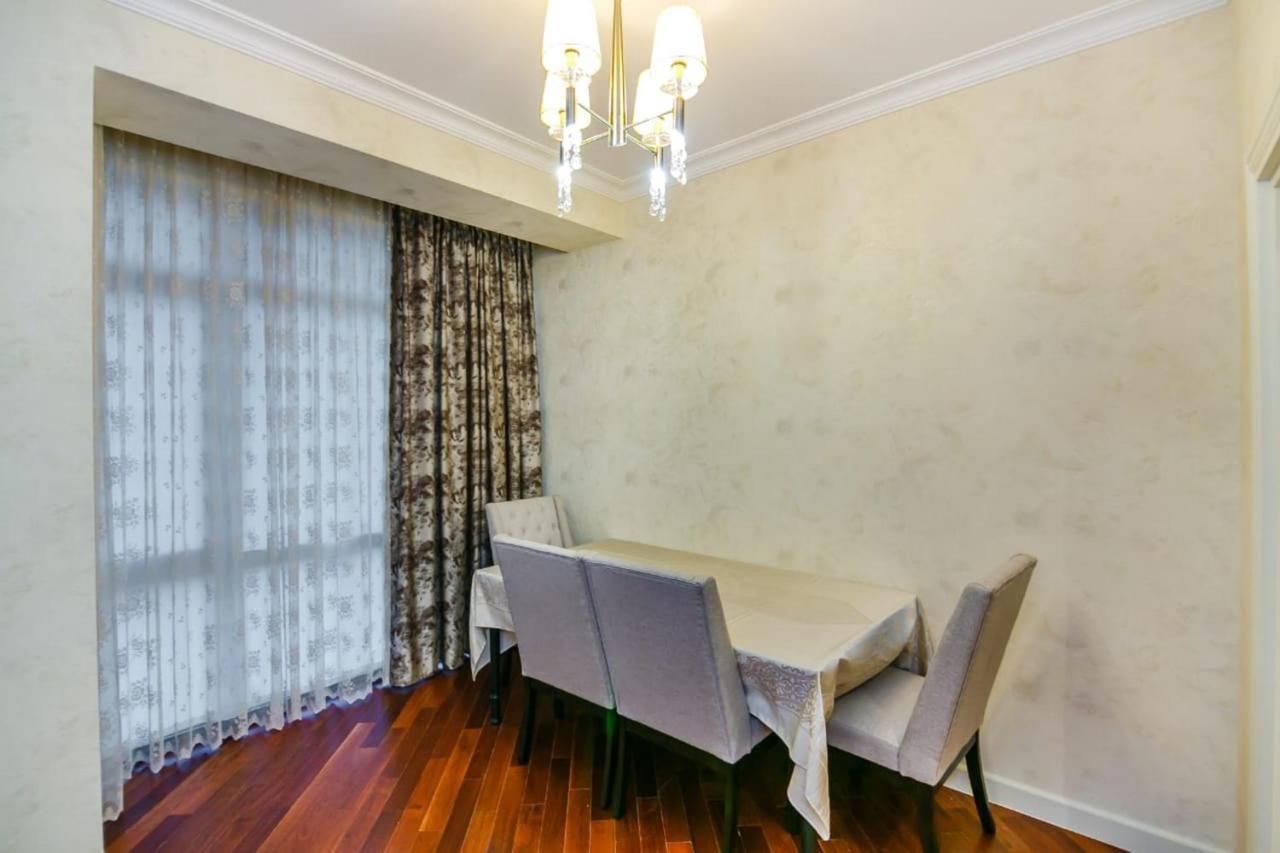 Lux Family Apartment In City Center Μπακού Εξωτερικό φωτογραφία